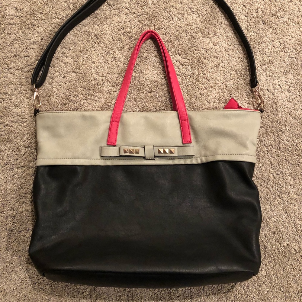 Oversized purse